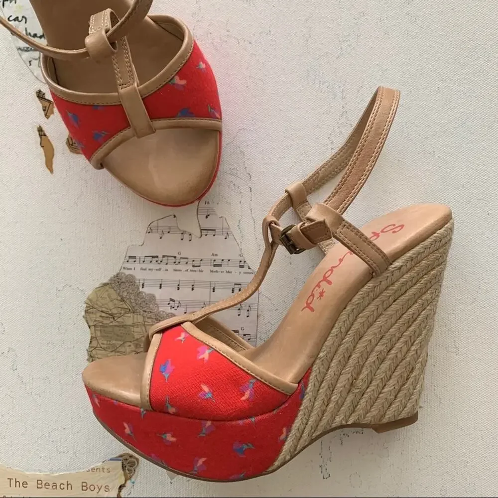 Splendid Luau Fiesta Red Floral Y2K Espadrille Wedge Sandals Women's Size 6